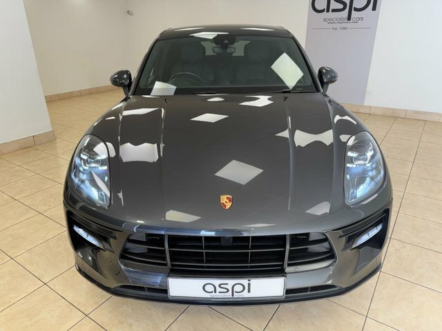 Porsche Macan V6 Gts Suv CA20AWX Grey #3