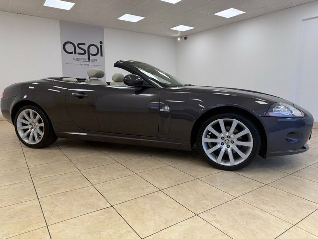 Jaguar XK V8 Convertible Grey #5