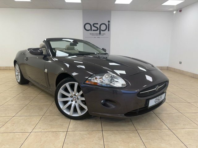 Jaguar XK V8 Convertible Grey