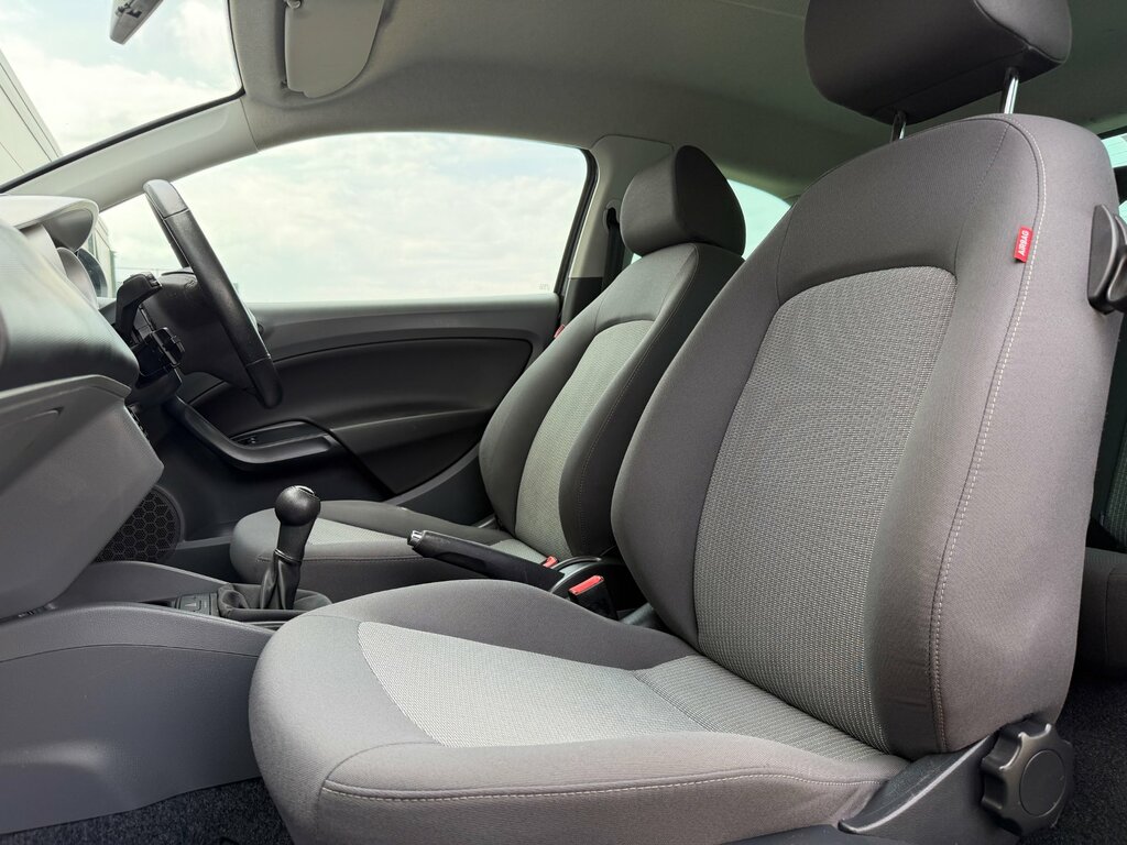 Seat Ibiza 1.4 Se Copa Grey #26