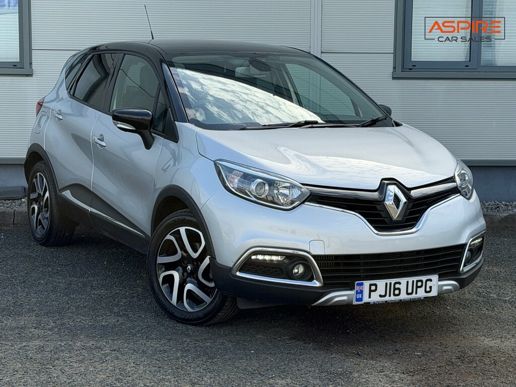 Renault Captur 1.5 Dci 110 Signature Nav Red #1