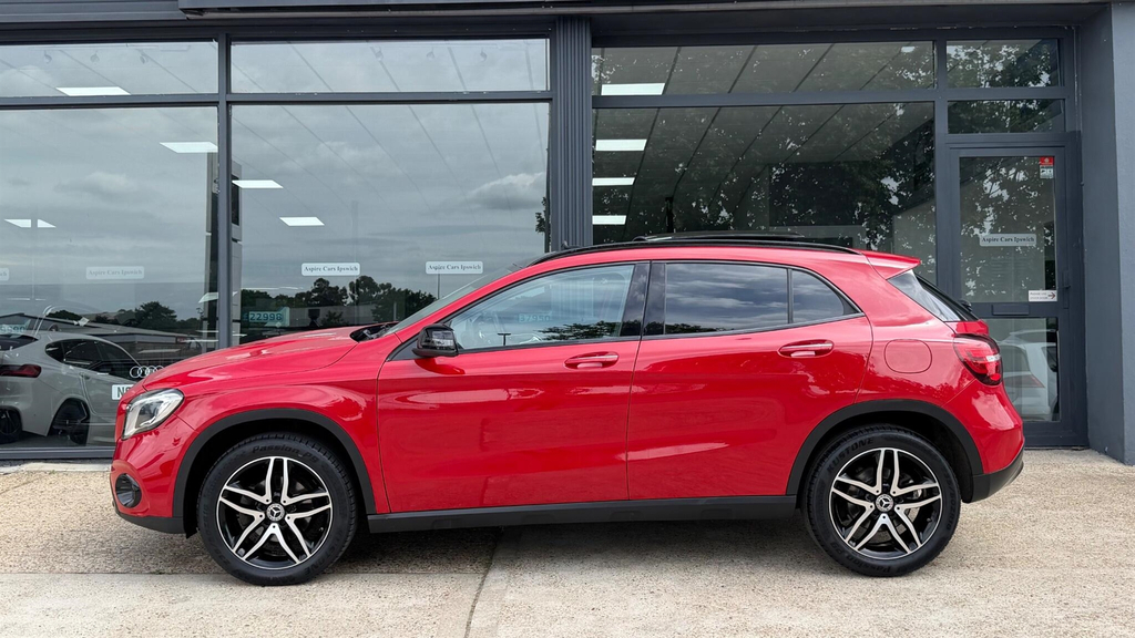 Mercedes-Benz GLA Class 1.6 Urban Edition Plus 7G-dct Euro 6 Ss #4