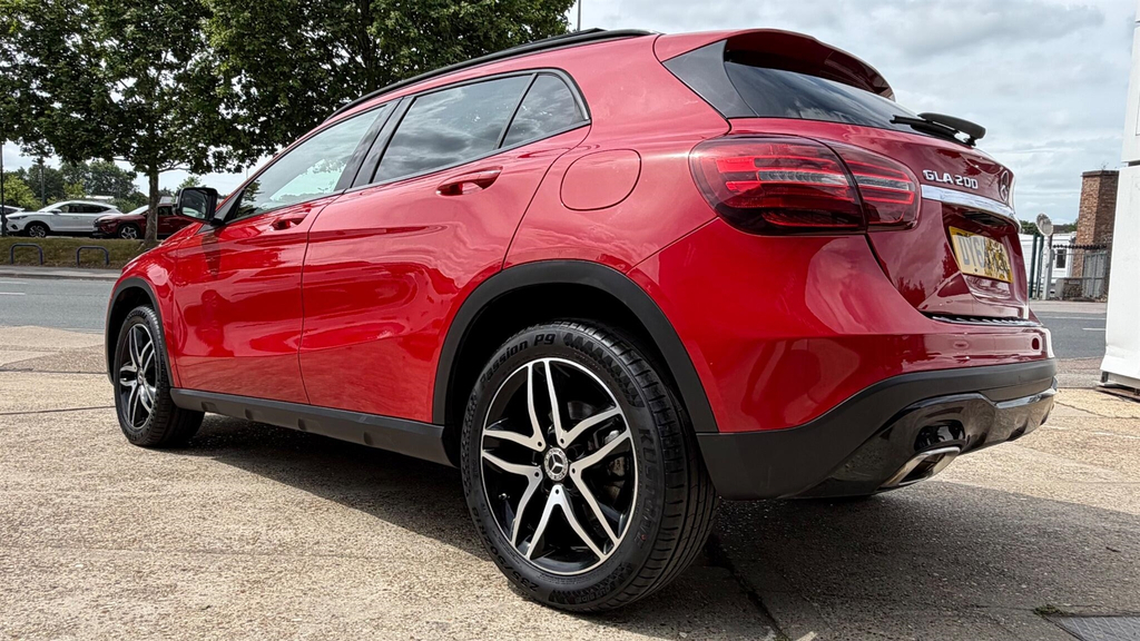 Mercedes-Benz GLA Class 1.6 Urban Edition Plus 7G-dct Euro 6 Ss #6