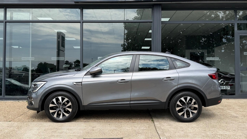 Renault Arkana 1.6 E-tech Iconic 2Wd Euro 6 Ss  #4