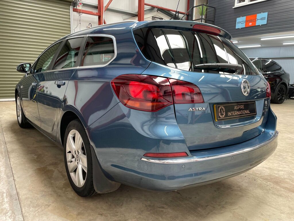 Vauxhall Astra 1.6 16V Sri Sports Tourer Euro 5 Blue #6