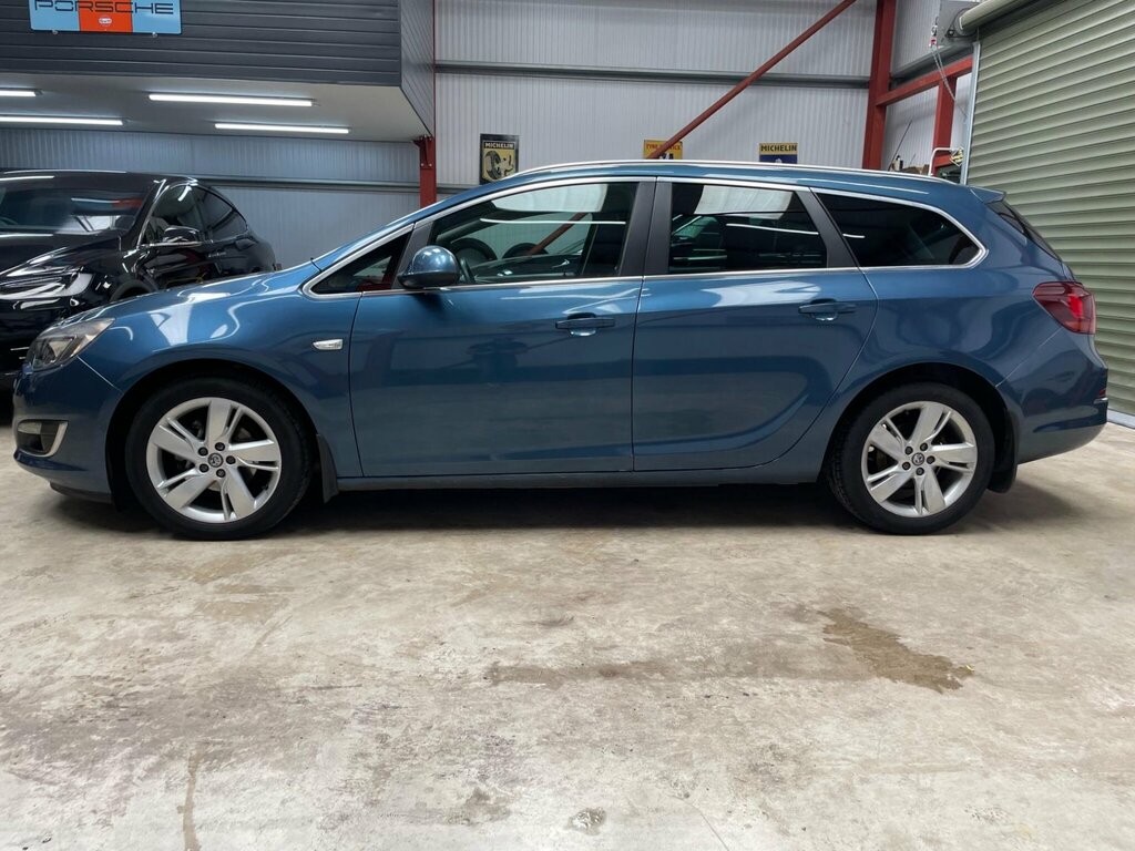 Vauxhall Astra 1.6 16V Sri Sports Tourer Euro 5 Blue #5