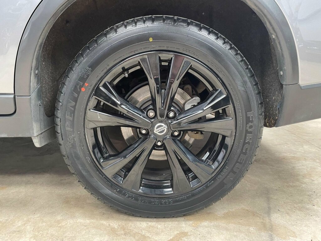 Nissan X-Trail   #48