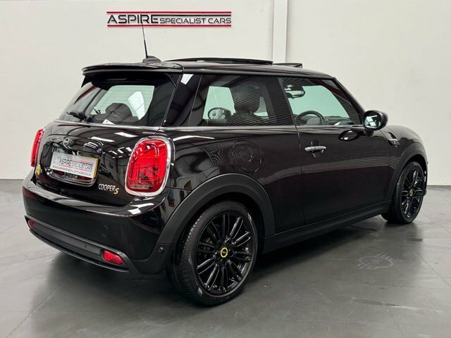 Mini Electric Cooper Se 32.6Kwh Level 3 Hatchback A Black #6