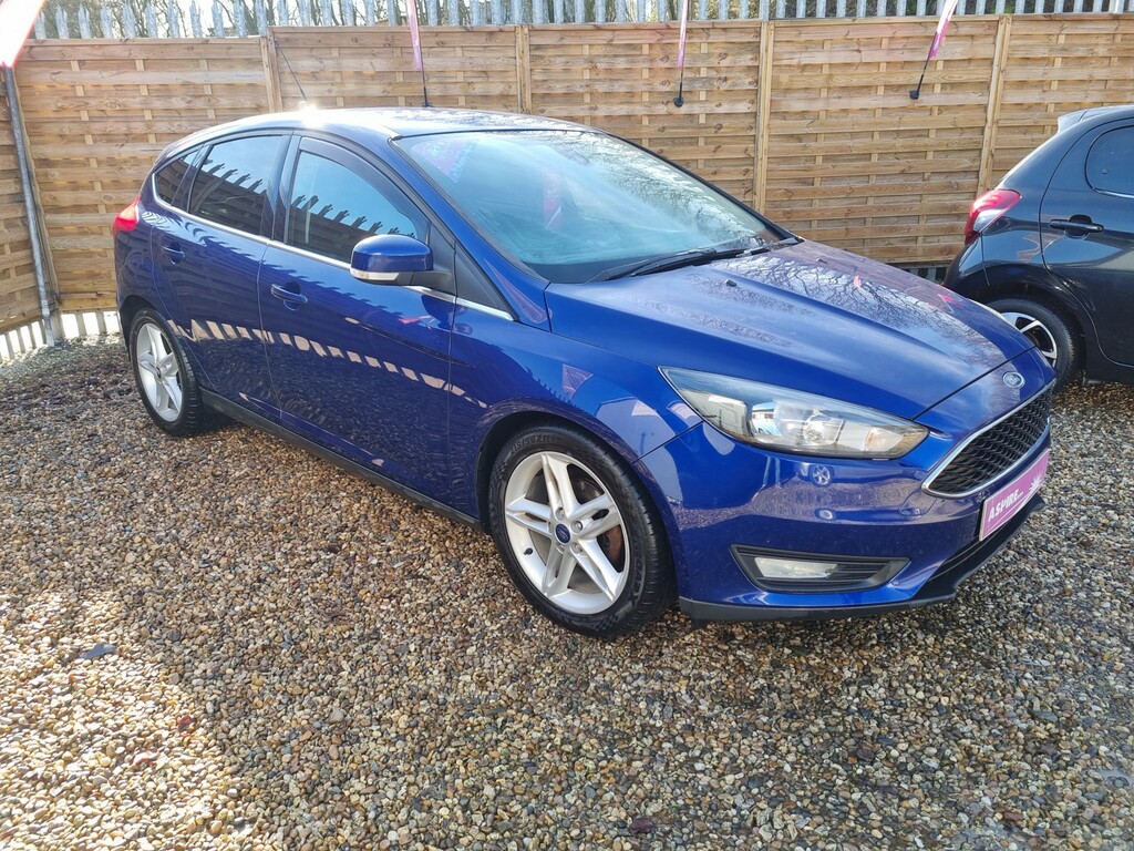 Ford Focus Hatchback 1.5 Tdci Zetec 201515 WO15HPX Blue #2