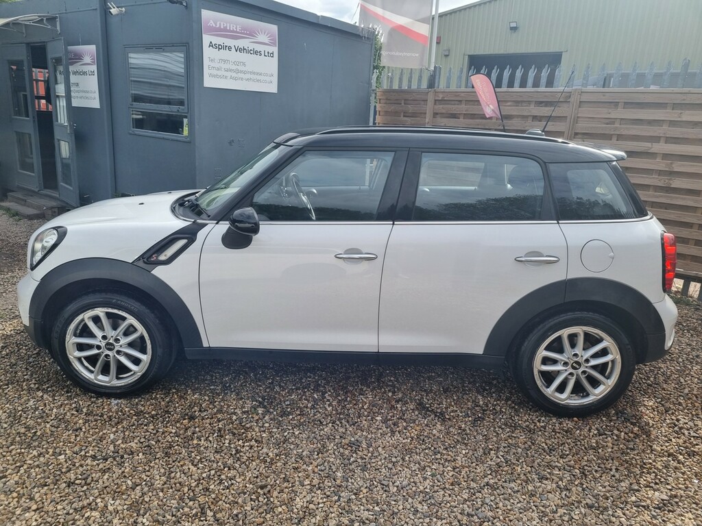Mini Countryman Suv 2.0 Cooper Sd Countryman 2016 PL16ATU White #4