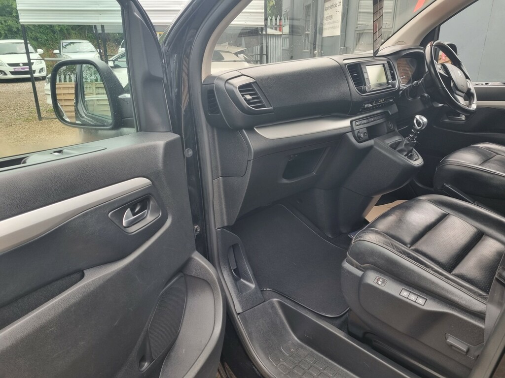 Peugeot Traveller Mpv 2.0 Bluehdi Allure Long 2019 Black #6