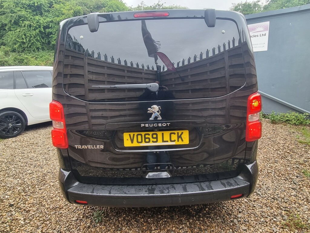 Peugeot Traveller Mpv 2.0 Bluehdi Allure Long 2019 Black #6