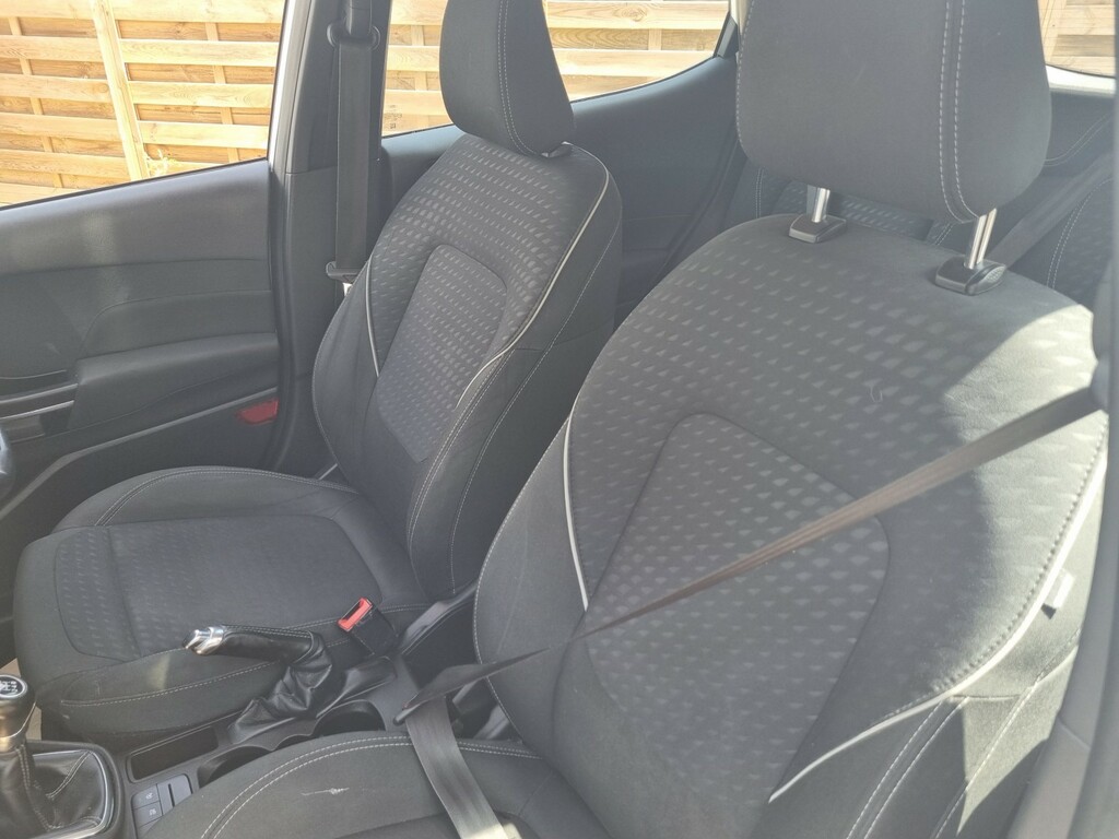 Ford Fiesta Hatchback 1.1 Ti-vct Zetec 201868 NA68CMO White #6