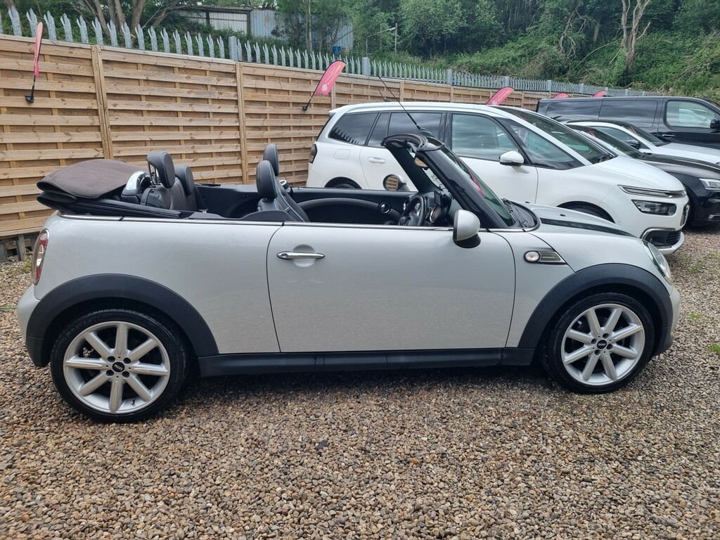 Mini Convertible 1.6 Cooper Highgate Convertible Silver #3