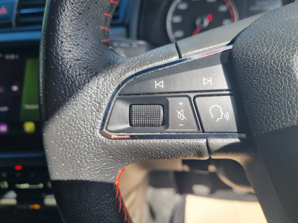 Seat Arona 1L Fr White #41