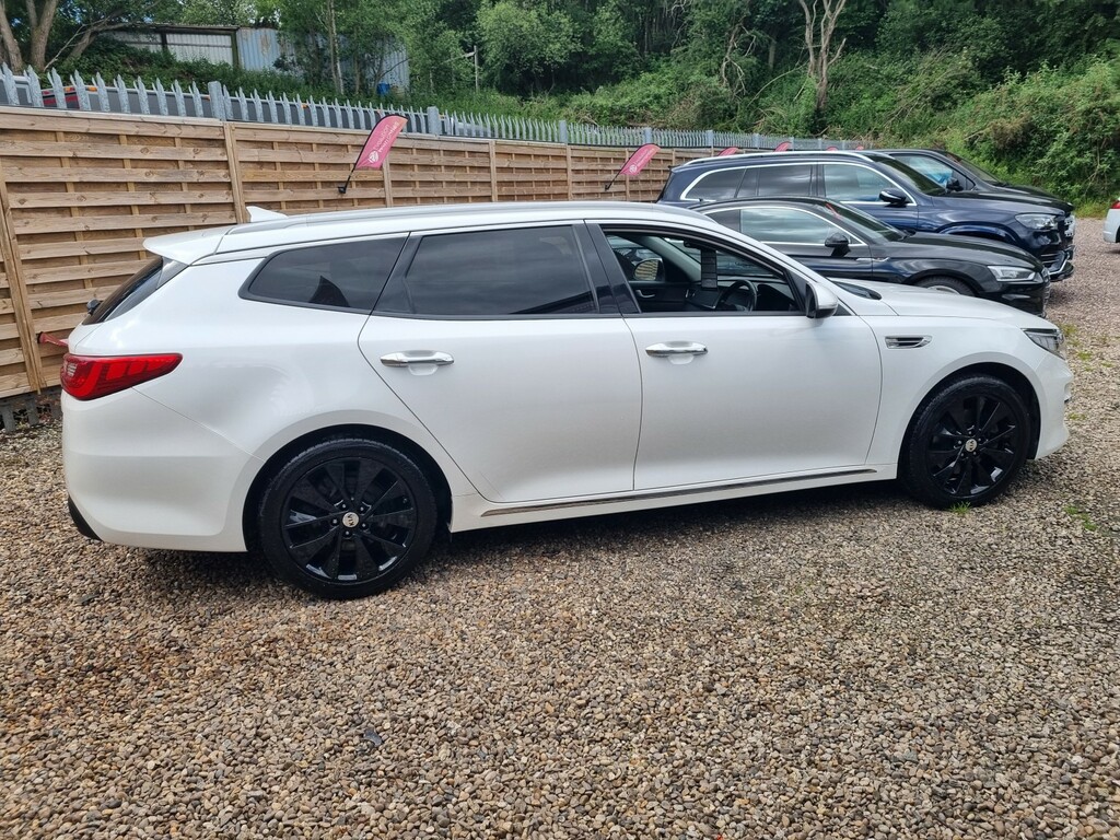 Kia Optima 1.7 Crdi 3 White #3