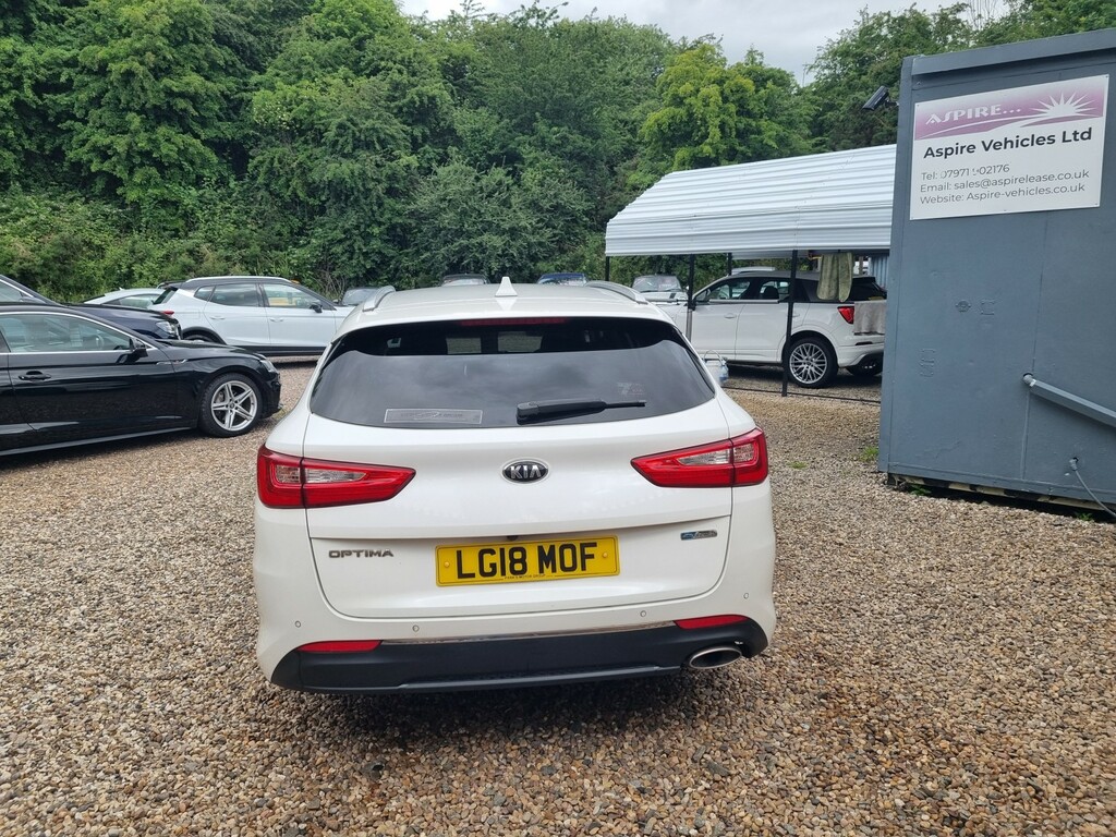 Kia Optima 1.7 Crdi 3 White #5