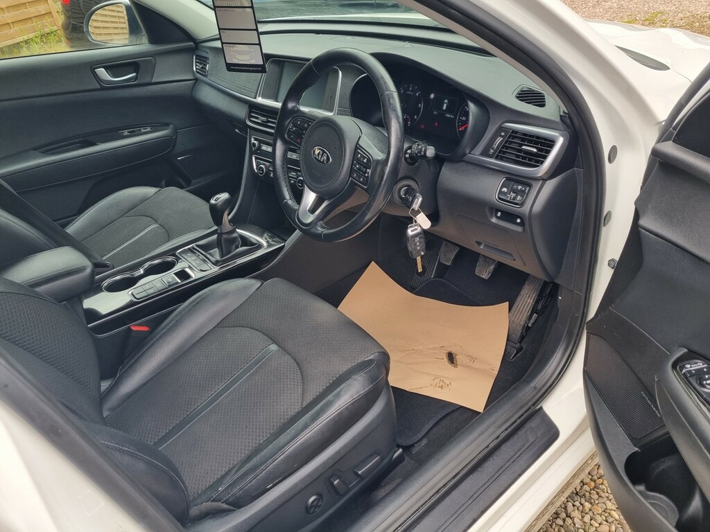 Kia Optima 1.7 Crdi Isg 2 2018 18 Black #11