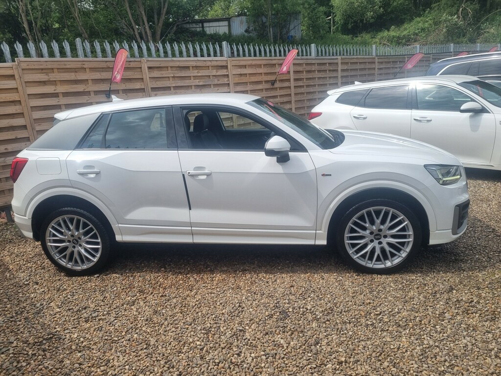 Audi Q2 1.4 Tfsi Cod S Line White #4