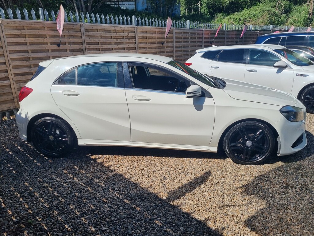 Mercedes-Benz A Class 1.5 A180d Amg Line White #3