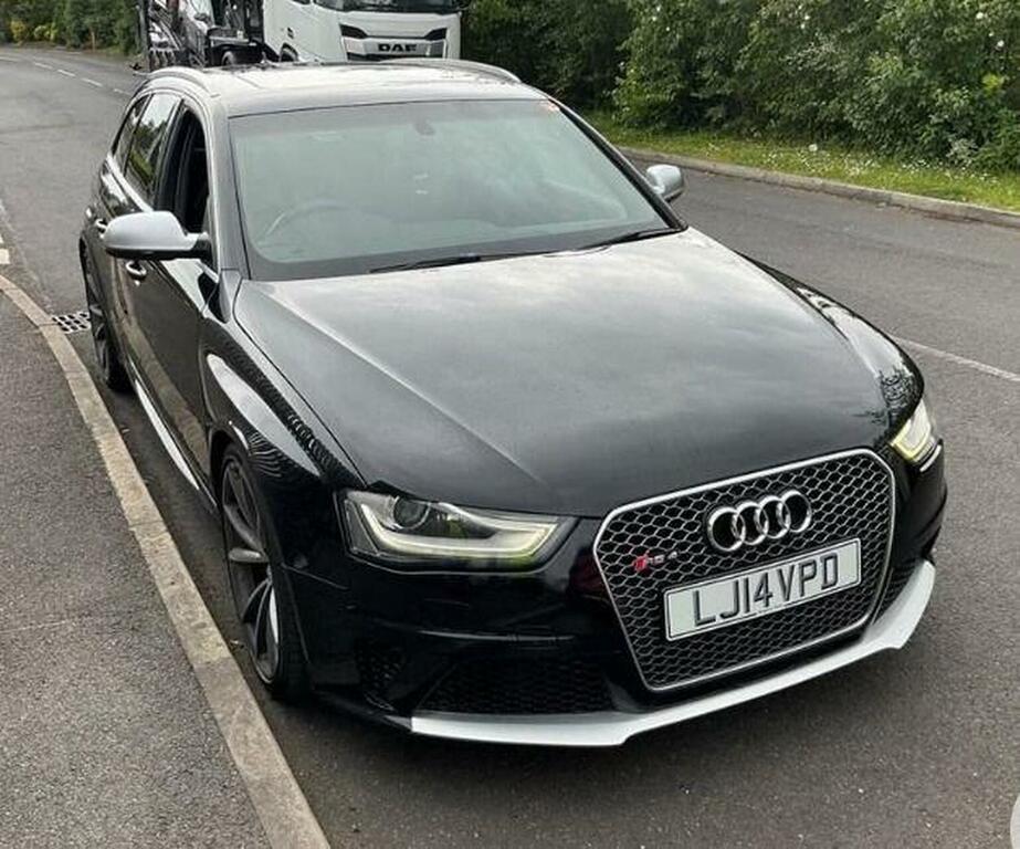Audi RS4 Avant 4.2 Fsi V8 S Tronic Quattro Euro 5 201414 Black