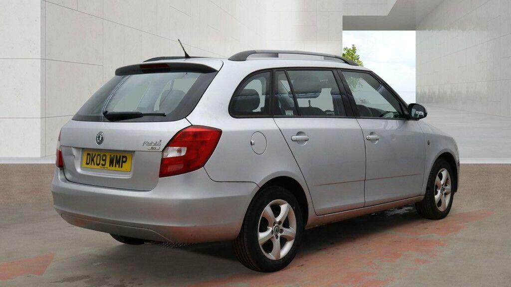 Skoda Fabia 1.4 16V 2 Silver #4