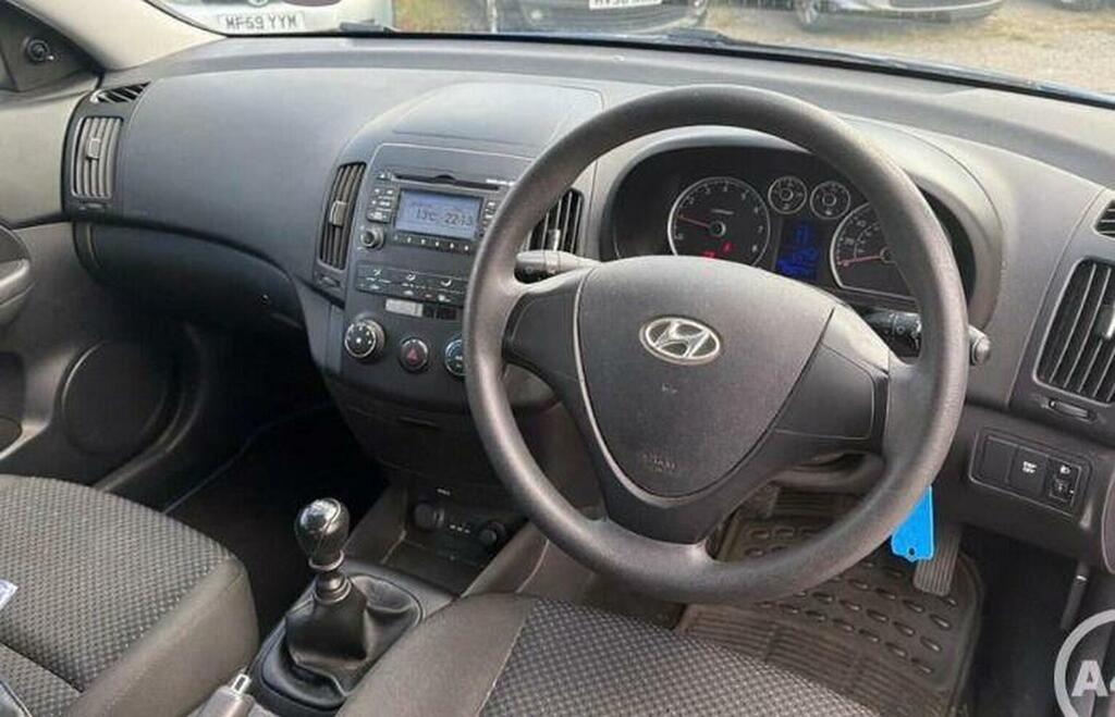 Hyundai I30 1.4 Classic Euro 4 Blue #2