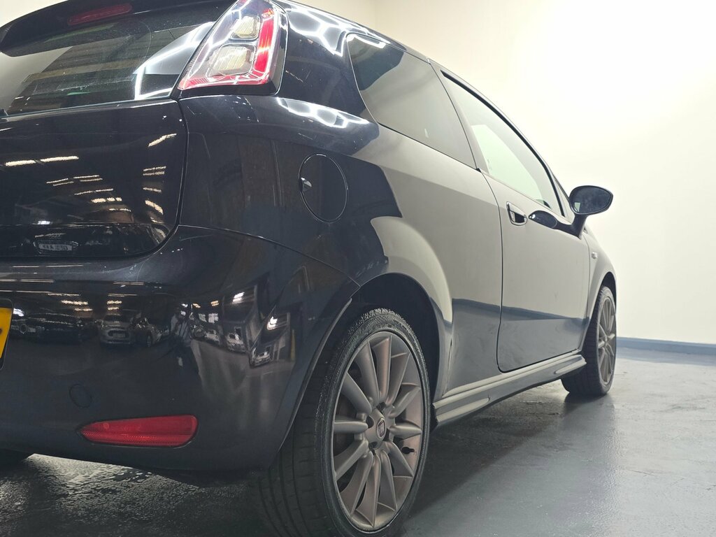 Fiat Punto 1.4 Jet Black II Hatchback Euro 6 Ss Black #6
