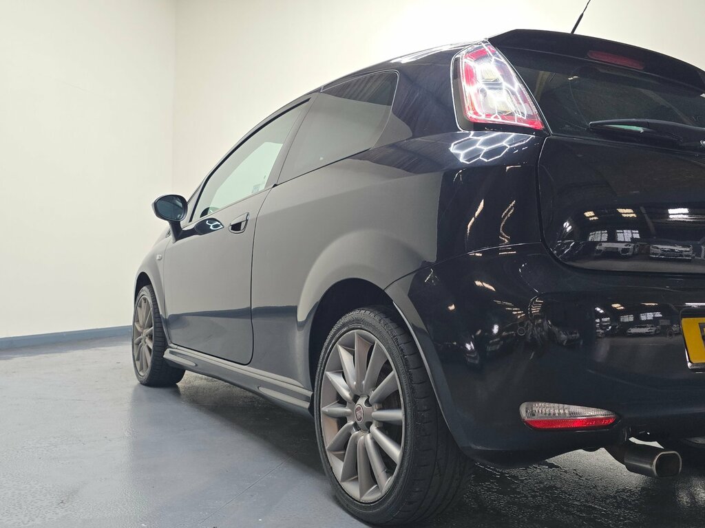 Fiat Punto Hatchback Black #8