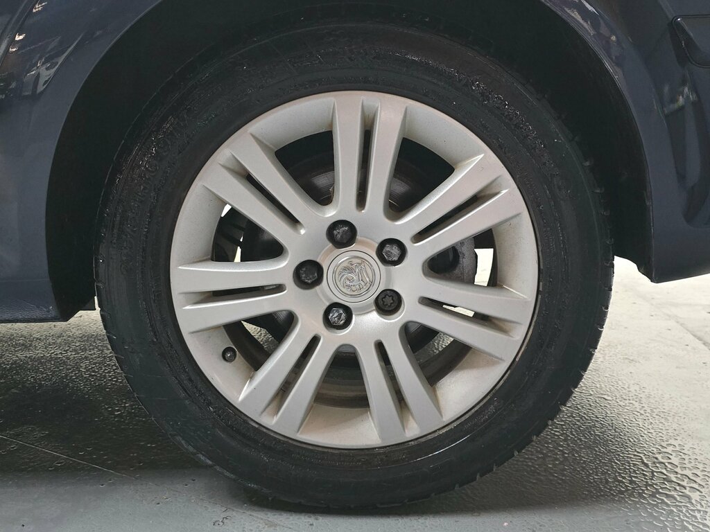 Vauxhall Astra 1.6I 16V Sxi  #17