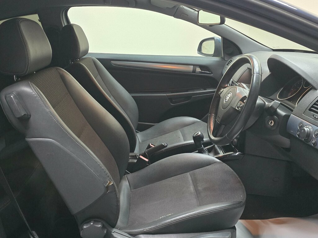 Vauxhall Astra 1.6I 16V Sxi  #21