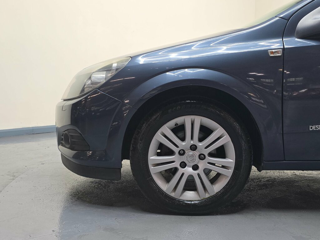 Vauxhall Astra 1.6I 16V Sxi  #14