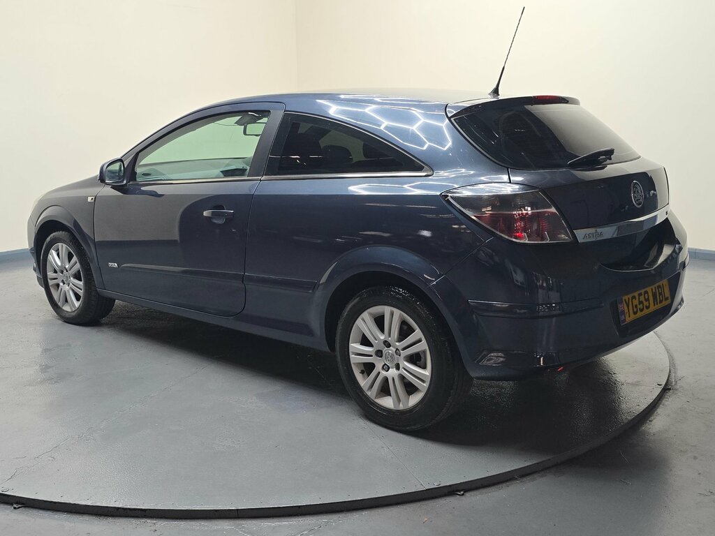 Vauxhall Astra 1.6I 16V Sxi  #11