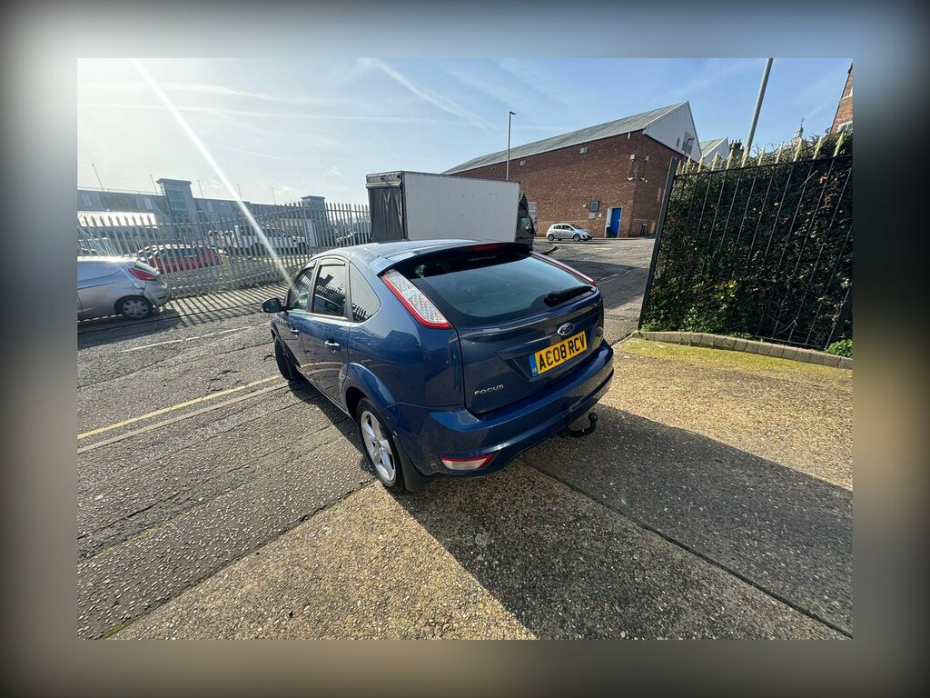 Ford Focus 1.8 Tdci Zetec Hatchback 137 G Blue #2