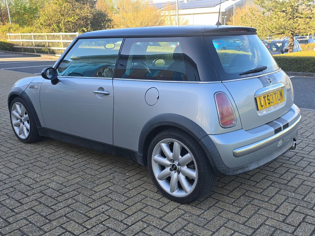 Mini Hatch 1.6 Cooper Hatchback Euro 3 115 LT53TLN Silver #3