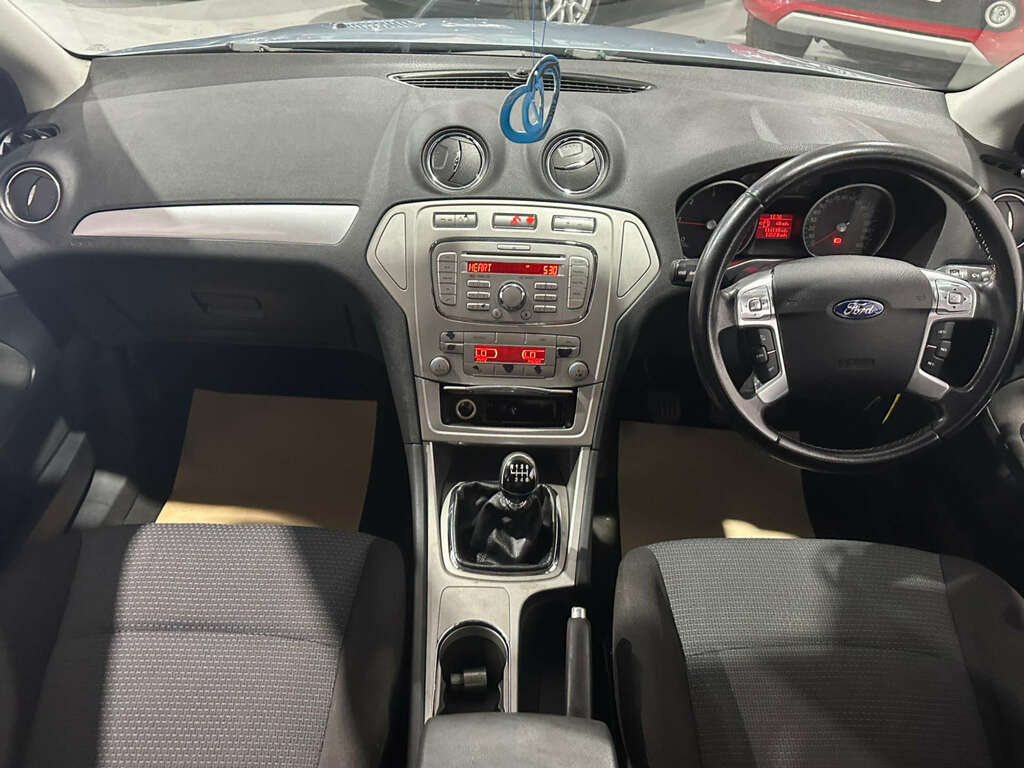 Ford Mondeo Zetec 161 Blue #18