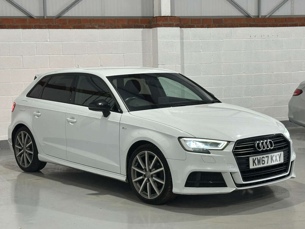 Audi A3 2.0 A3 Sportback Black Edition Tdi KW67KXY White #4