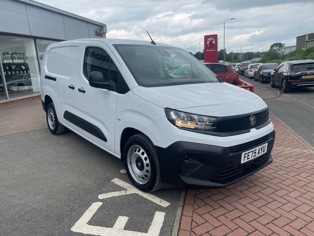 Vauxhall Combo XL Prime 2000 1.5Td 100Ps FE75AYU White #3