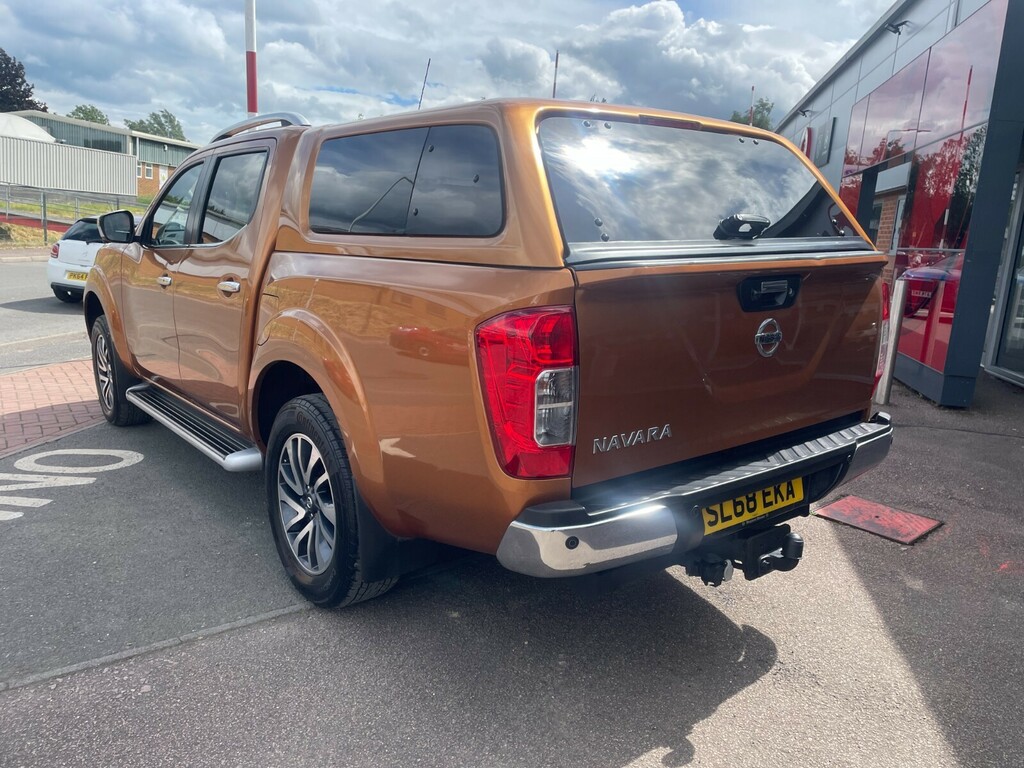 Nissan Navara Tekna 2.3 Dci 190Ps 4X4 With Canopy - No Yellow #3