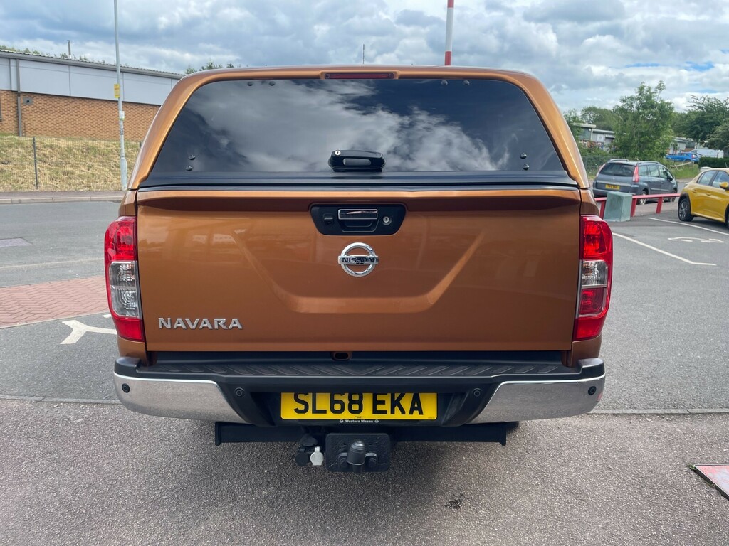 Nissan Navara Tekna 2.3 Dci 190Ps 4X4 With Canopy - No Yellow #4