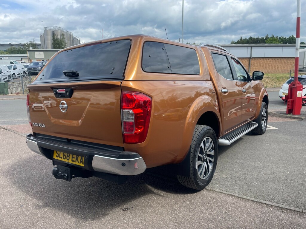 Nissan Navara Tekna 2.3 Dci 190Ps 4X4 With Canopy - No Yellow #5