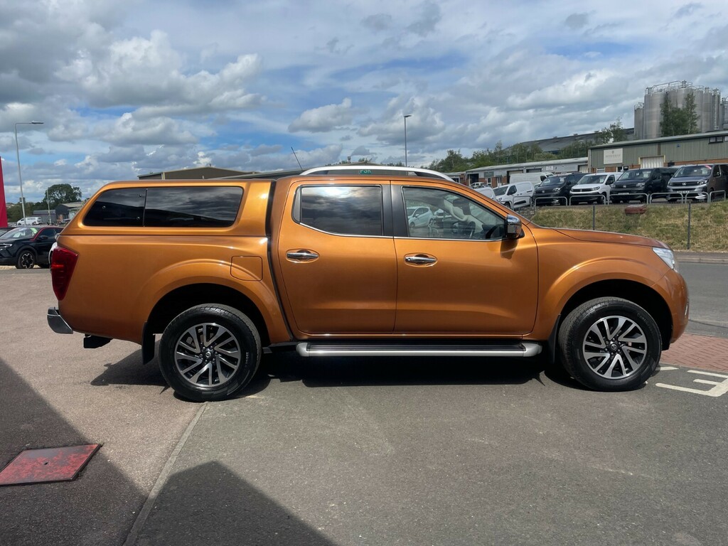 Nissan Navara Tekna 2.3 Dci 190Ps 4X4 With Canopy - No Yellow #6
