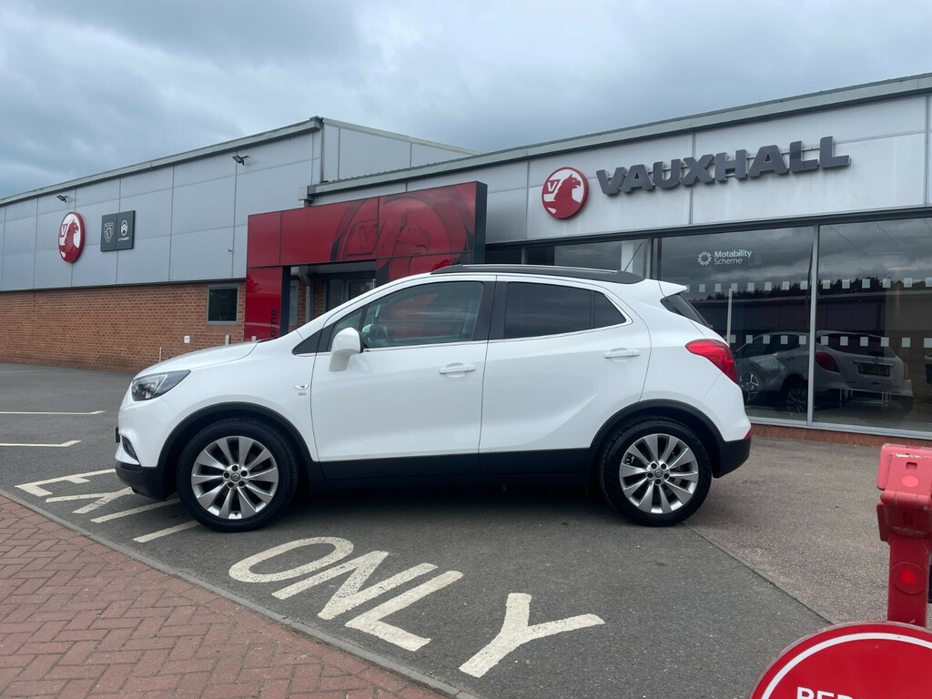 Vauxhall Mokka X Elite Nav 1.4T 140Ps Ecotec Ss 2Wd DV18PHO White #2