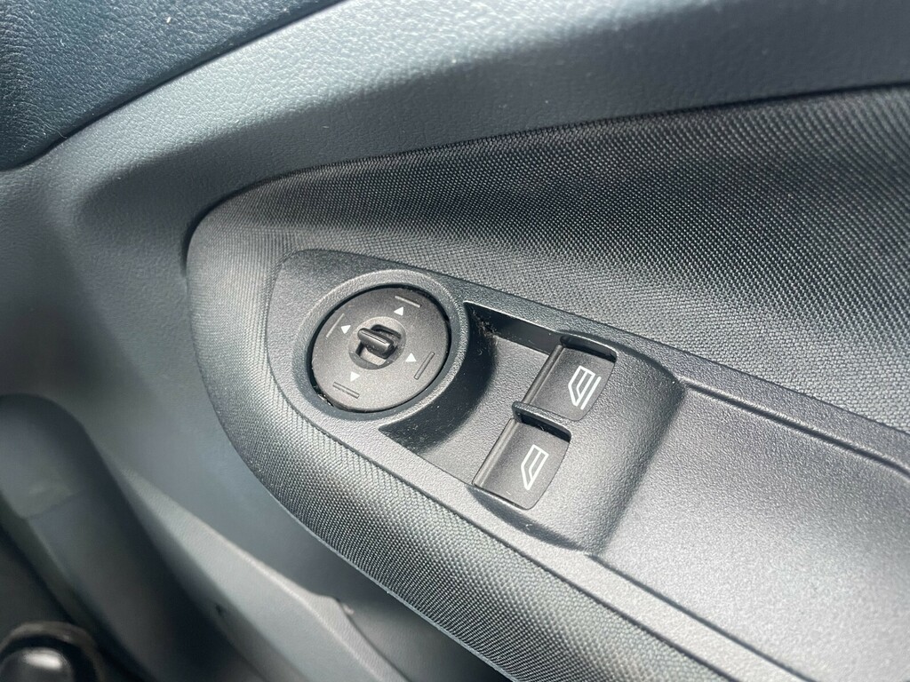 Ford C-Max 1.6 Tdci Zetec 5Dr- Reversing Sensors, Cd-player, White #26