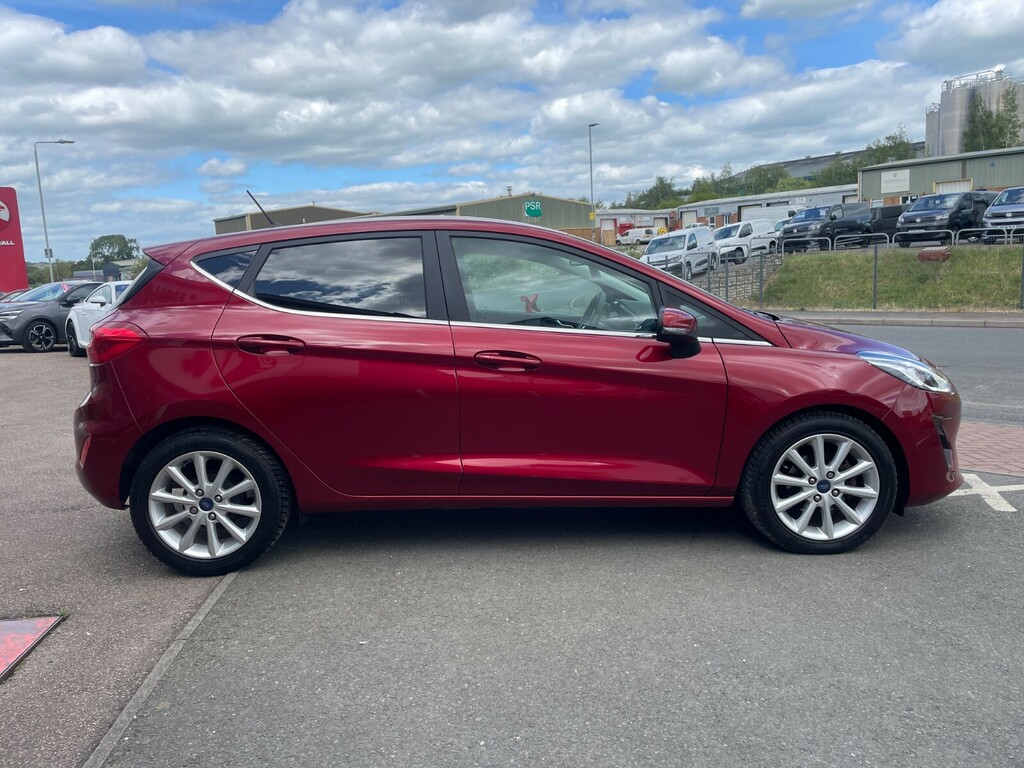Ford Fiesta Titanium 1.0T 100Ps Ecoboost ET67BKN Red #6