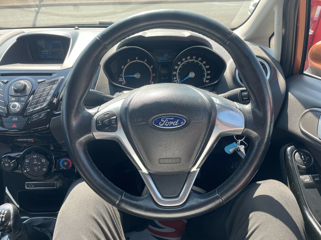 Ford Fiesta Hatchback Red #20