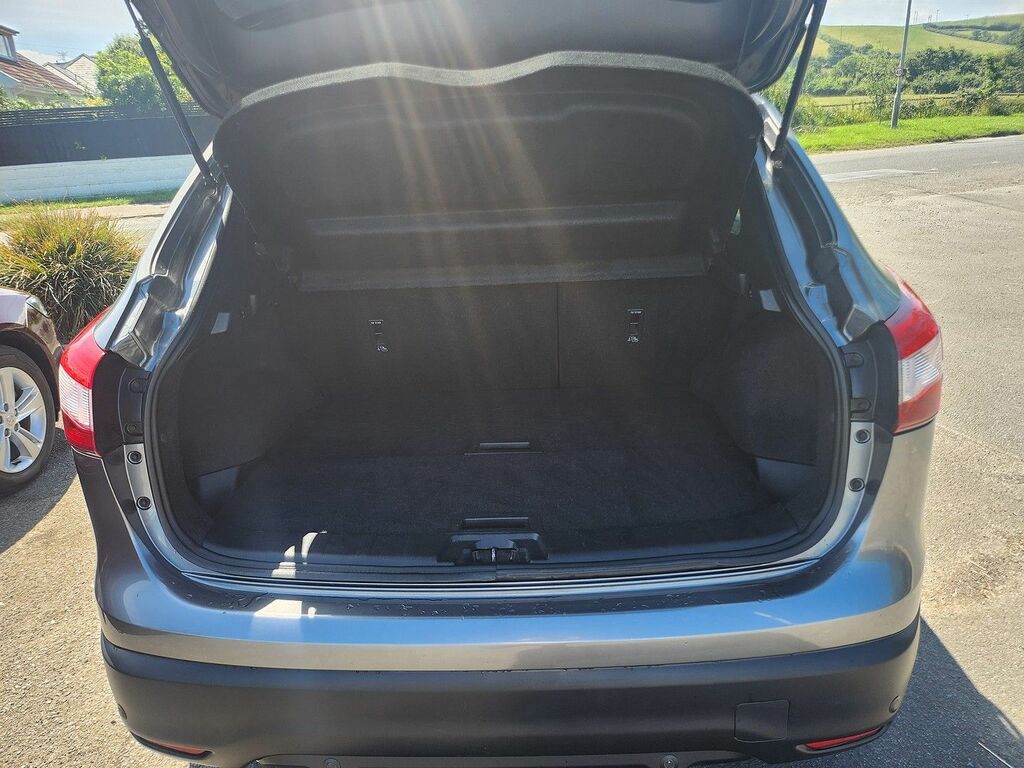 Nissan Qashqai Acenta Premium 1.5 Dci 110Ps Grey #6