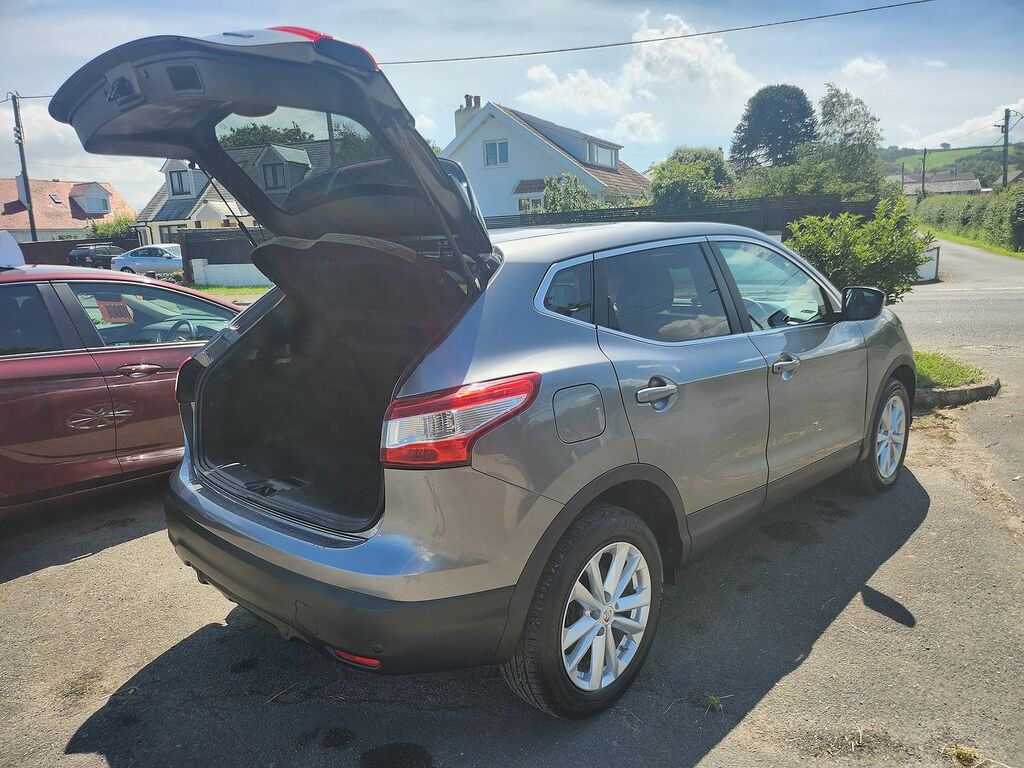 Nissan Qashqai Acenta Premium 1.5 Dci 110Ps Grey #3