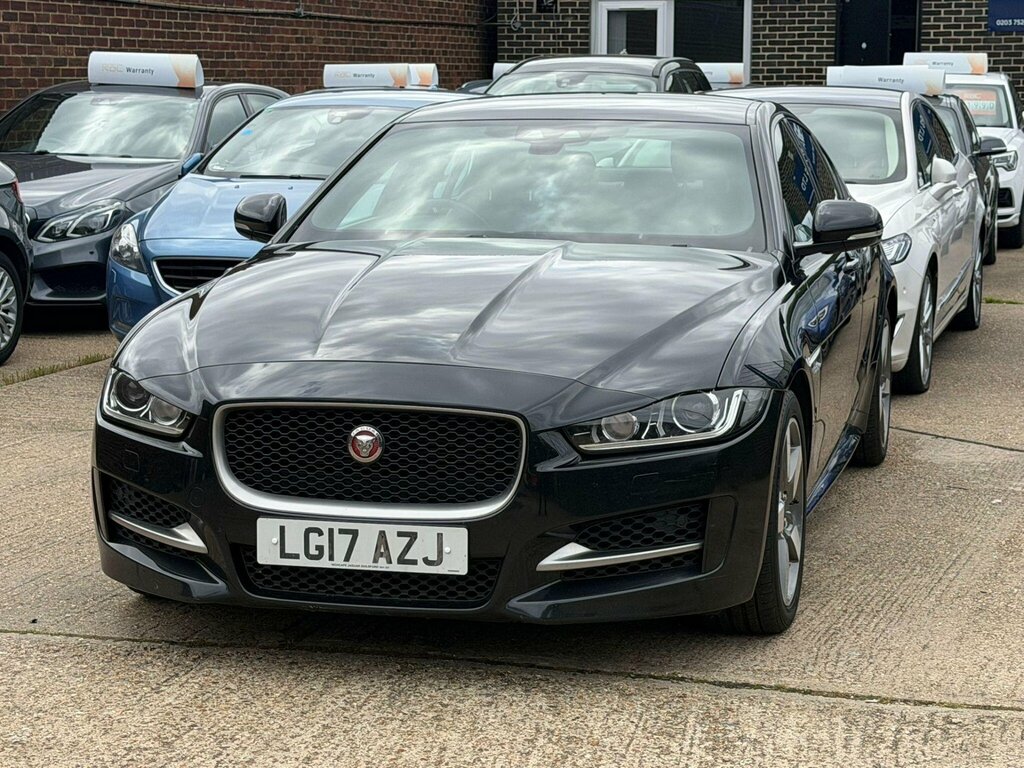 Jaguar XE 2.0D R-sport Euro 6 Ss Black #4