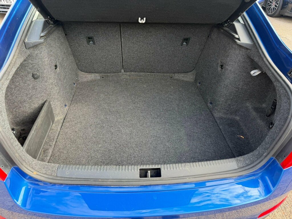 Skoda Octavia 1.6 Tdi Cr Se Grey #17